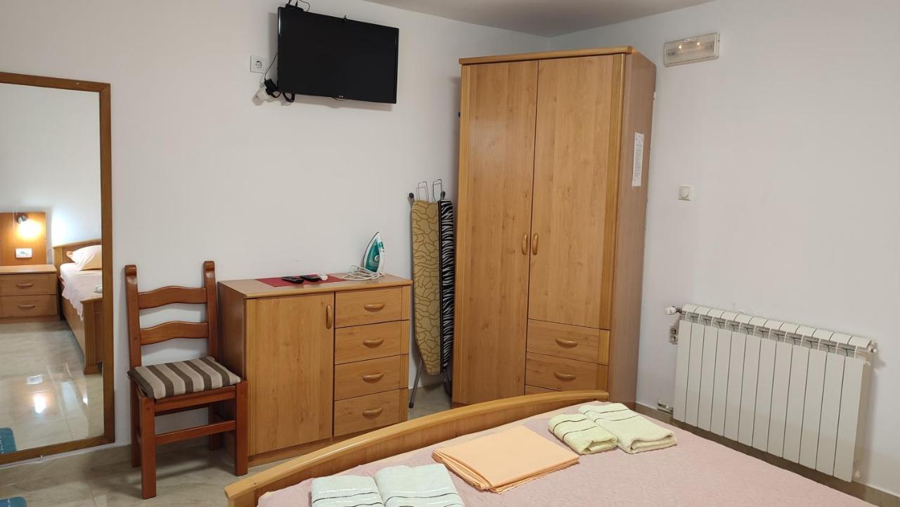 Apartments Familia Будва Екстериор снимка