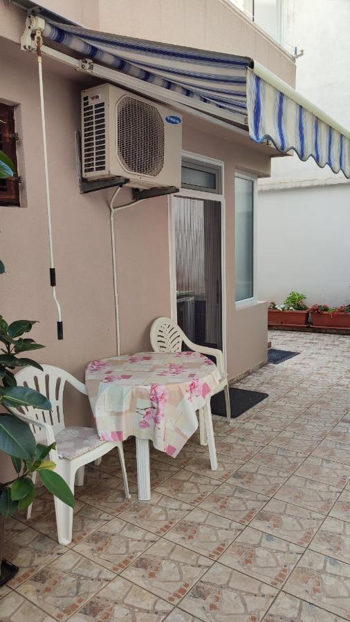 Apartments Familia Будва Екстериор снимка