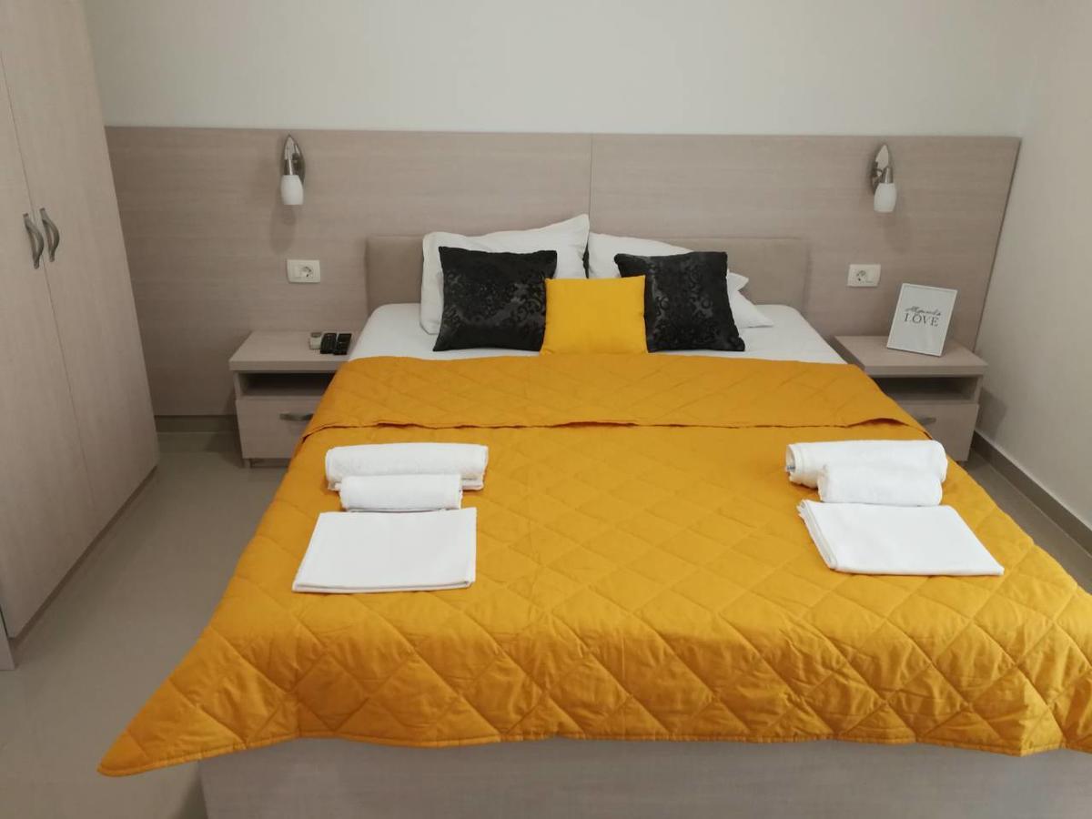 Apartments Familia Будва Екстериор снимка