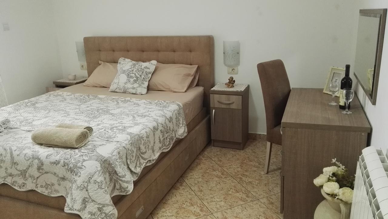 Apartments Familia Будва Екстериор снимка