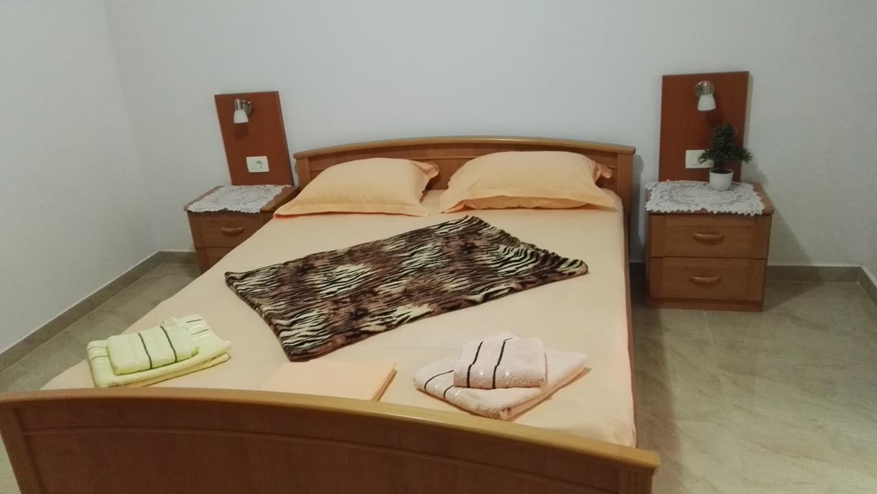 Apartments Familia Будва Екстериор снимка