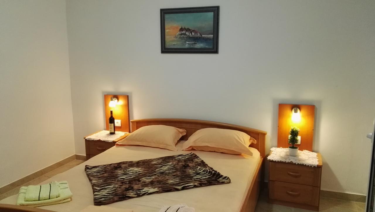 Apartments Familia Будва Екстериор снимка