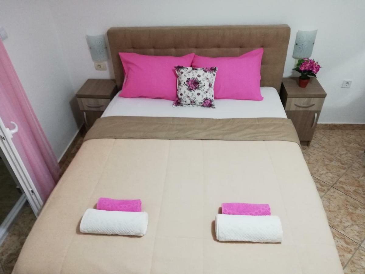 Apartments Familia Будва Екстериор снимка