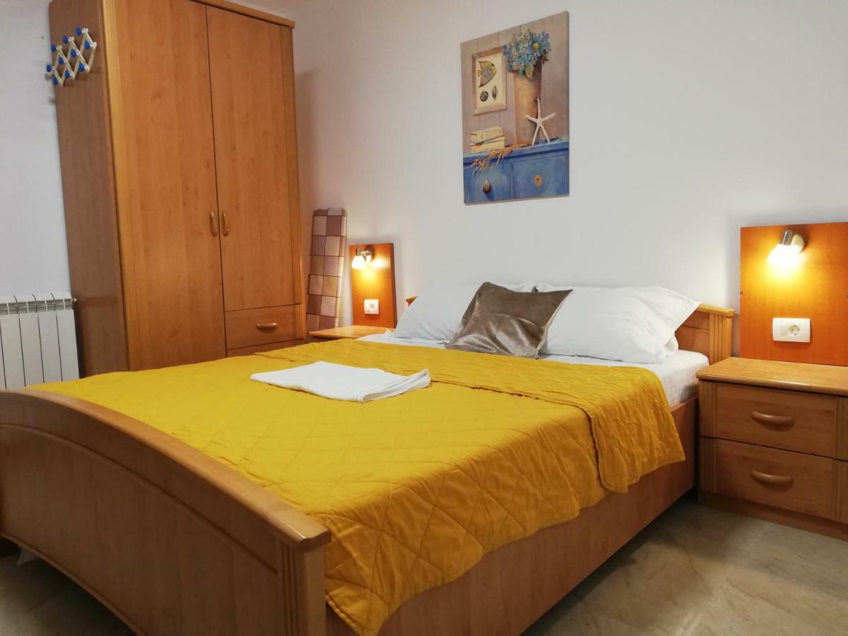 Apartments Familia Будва Екстериор снимка